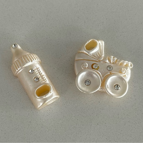 🆓 - 🥀 Donating Soon 🥀 - Vintage Baby Shower Pendant Charms - Free With Purchase - Picture 4 of 13